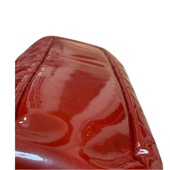 Chanel 2012 Chain Leather Shoulder Bag - Picture 5 of 12